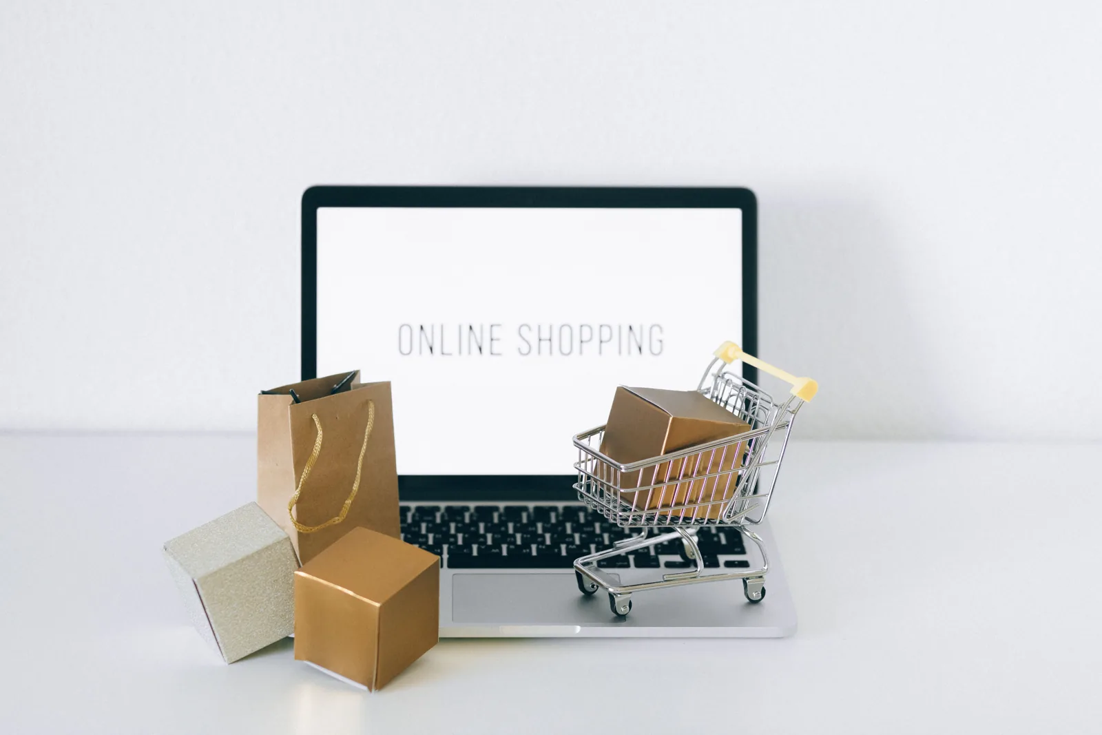 Boutique e-commerce et colis